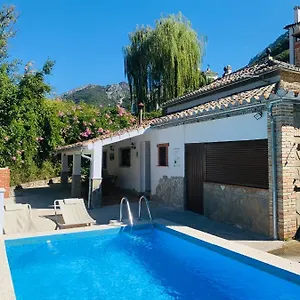 Casa rural La Fuente De El Nacimiento